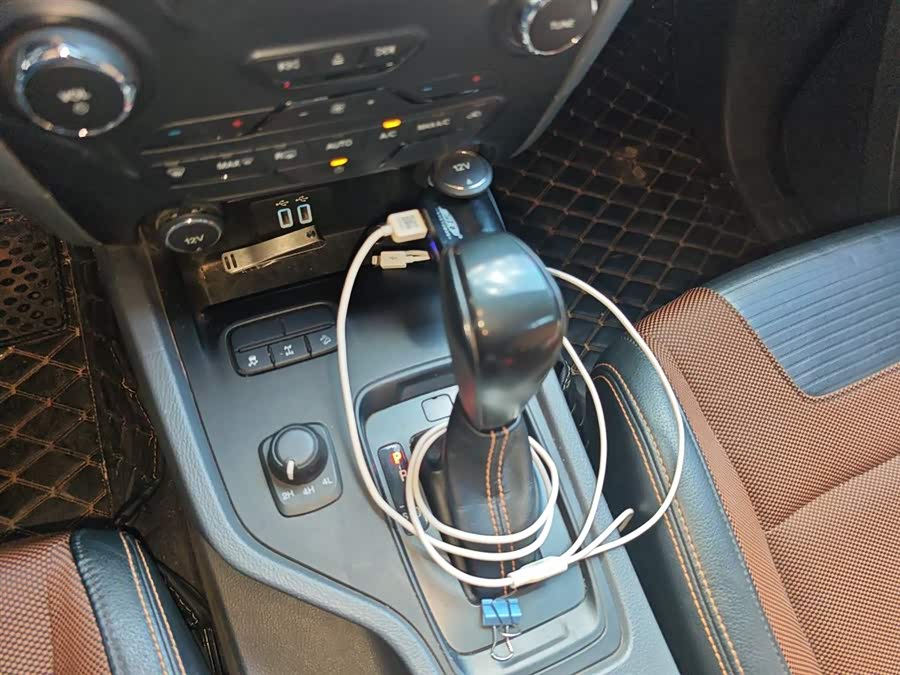 Ford Ranger (Imported) 2019 #17 Ford Ranger (Imported) 2019 car image #17