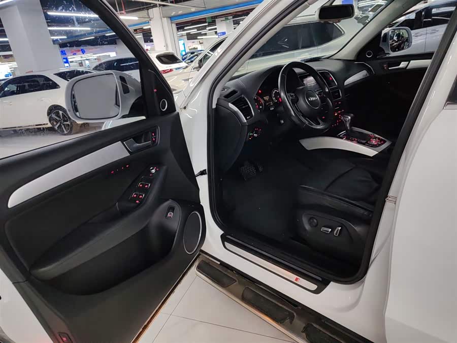 Audi Q5 (Imported) 2015 imagem de carro #17