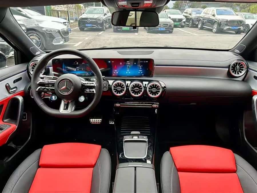 Mercedes-Benz A AMG 2025 #17 Mercedes-Benz A AMG 2025 صورة سيارة #17