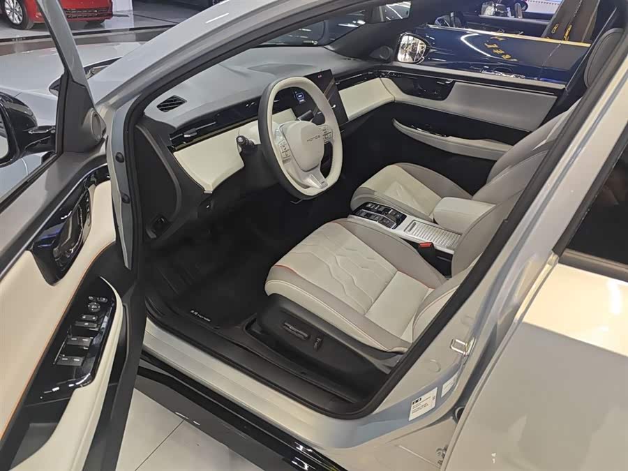 Honda e:NS2 2024 car image #17