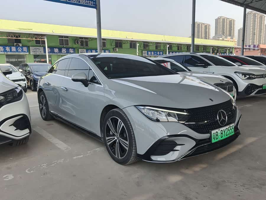 Mercedes-Benz EQE Class 2023 immagine di auto #17