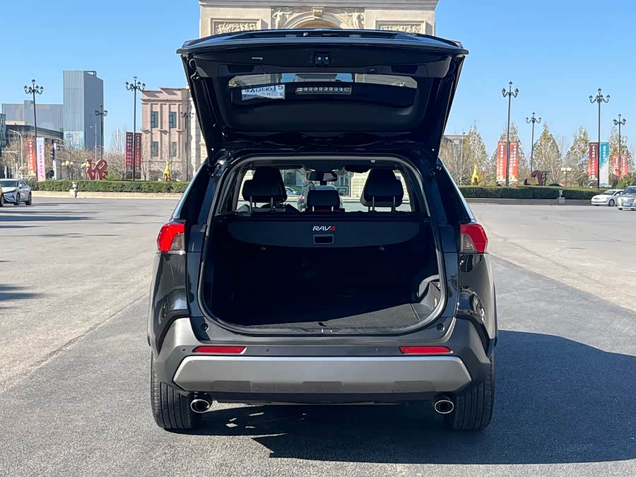 丰田 RAV4荣放 2024 汽车图片 #17