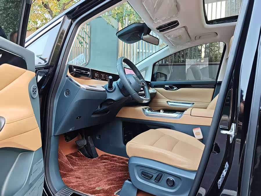 GAC Trumpchi E8 New Energy 2024 #17 GAC Trumpchi E8 New Energy 2024 car image #17