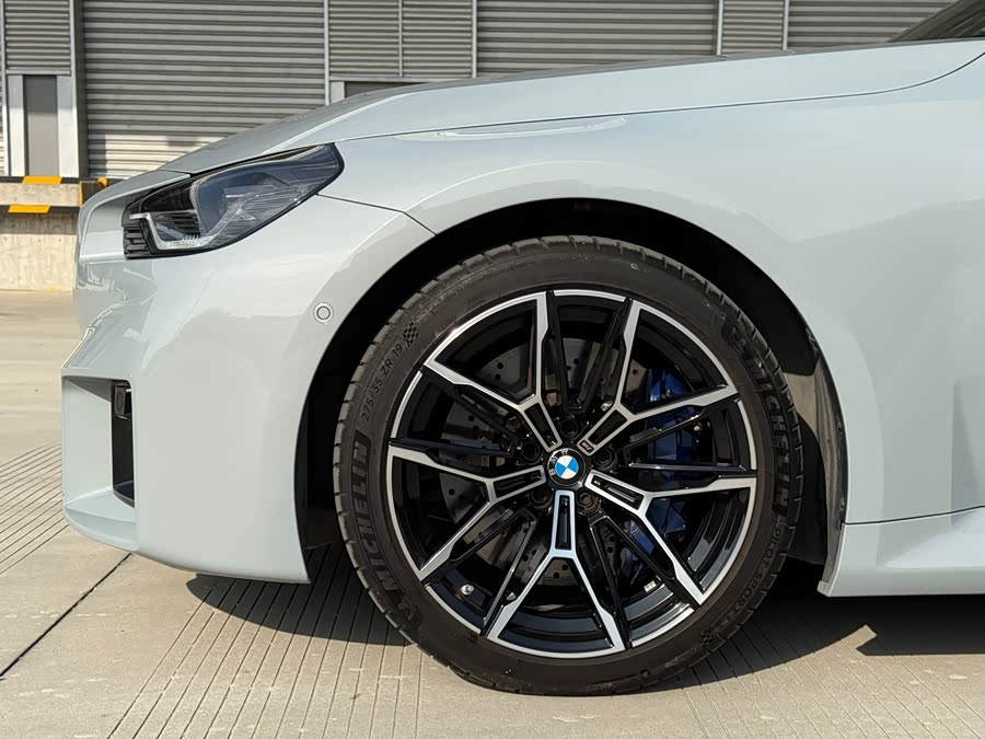 BMW M2 2023 car image #17