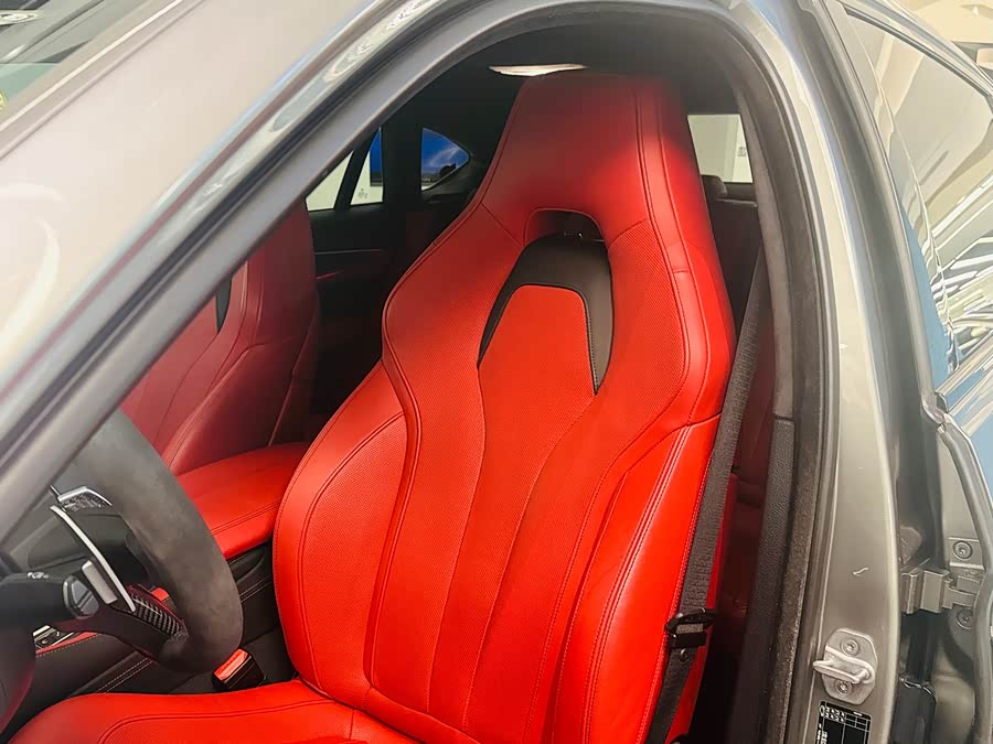 BMW X6 M 2016 car image #17