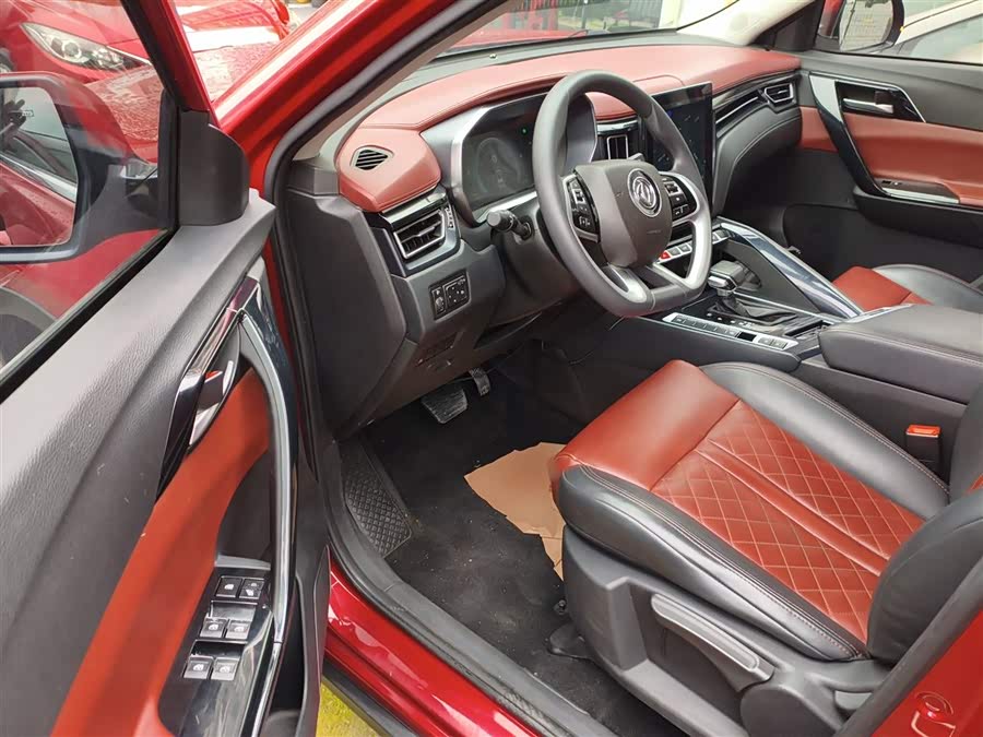 Forthing T5 2019 #17 Forthing T5 2019 imagem de carro #17