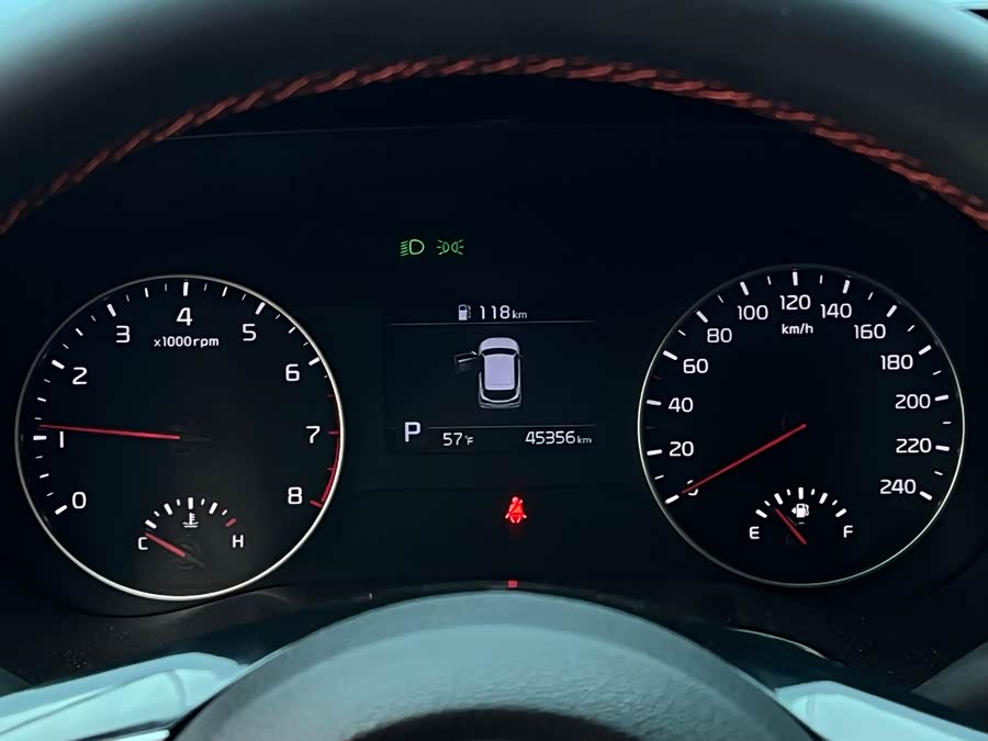 Kia Stonic 2022 car image #17