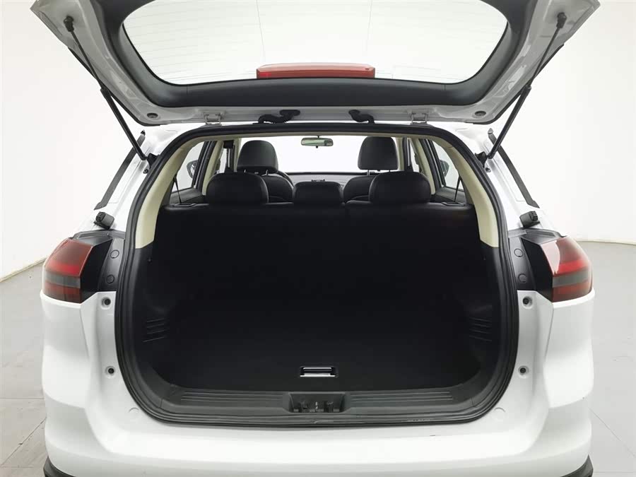 GEELY Boyue 2022 car image #17