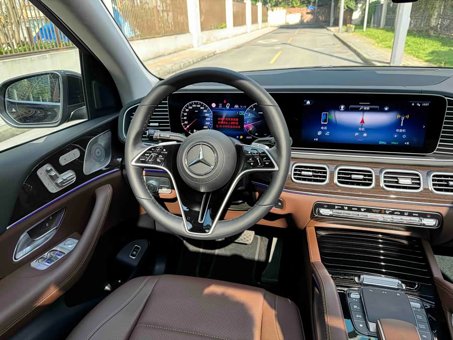 Mercedes-Benz GLE Class 2025 #17 Mercedes-Benz GLE Class 2025 immagine di auto #17