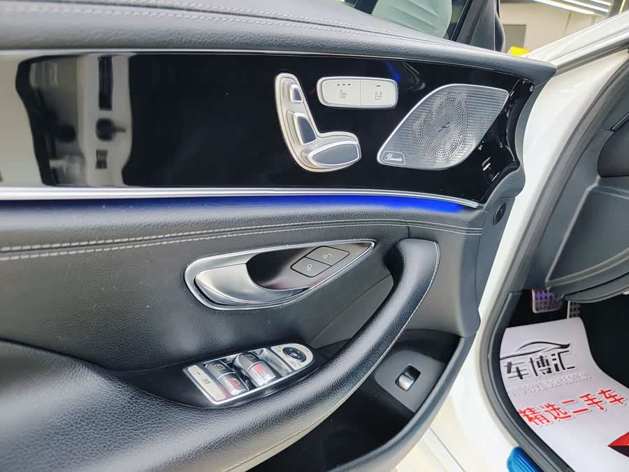 Mercedes-Benz AMG GT 2019 #17 Mercedes-Benz AMG GT 2019 car image #17