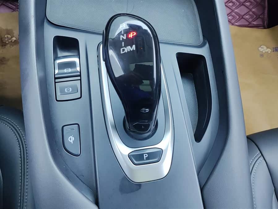 Haval F7 2021 car image #17