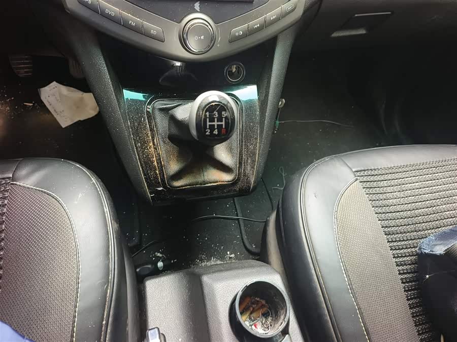 BYD S6 2014 car image #17