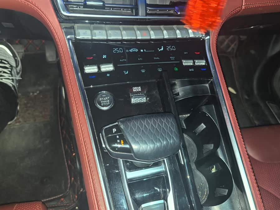 Changan CS85 Coupe 2019 car image #17