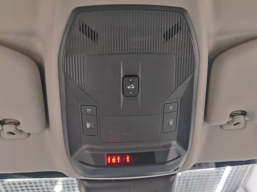 Citroen C5 X 2021 car image #17