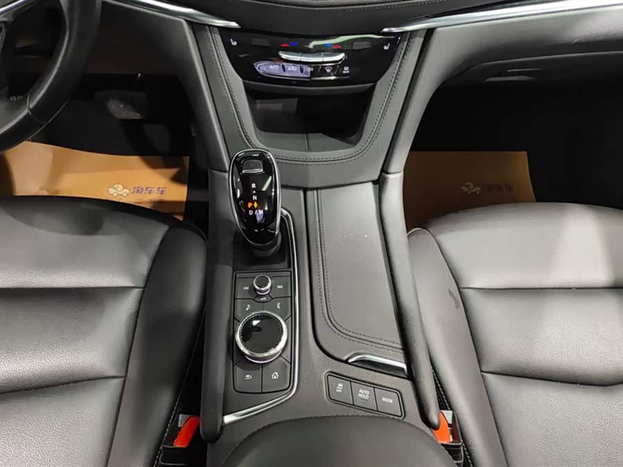2021 car image #17