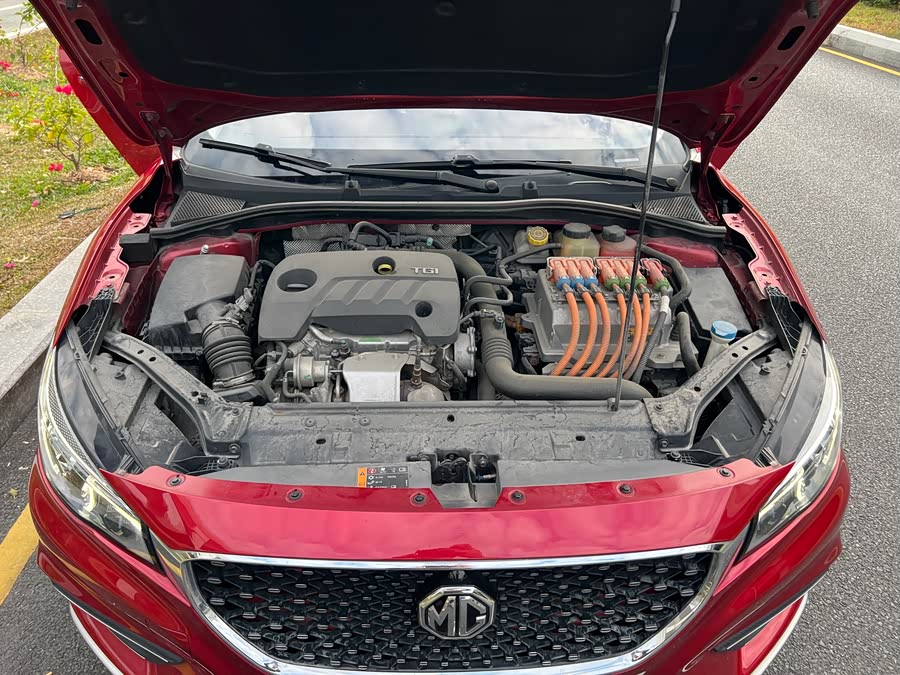 MG 6 New Energy 2018 immagine di auto #17