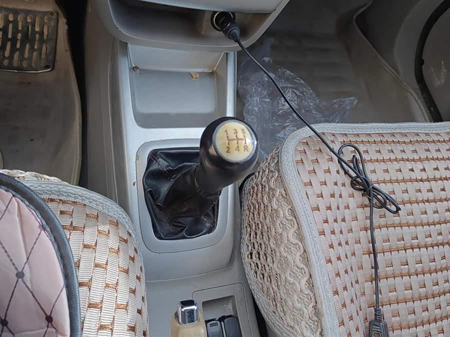 Changan Alsvin V3 2014 imagem de carro #17