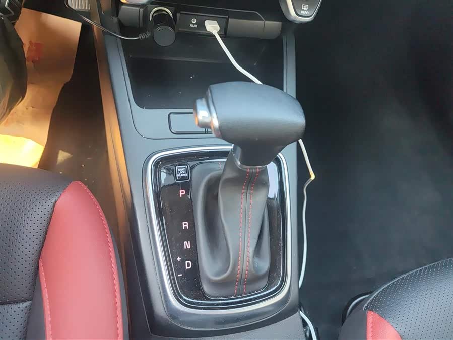 Kia Rio Cross 2019 car image #17