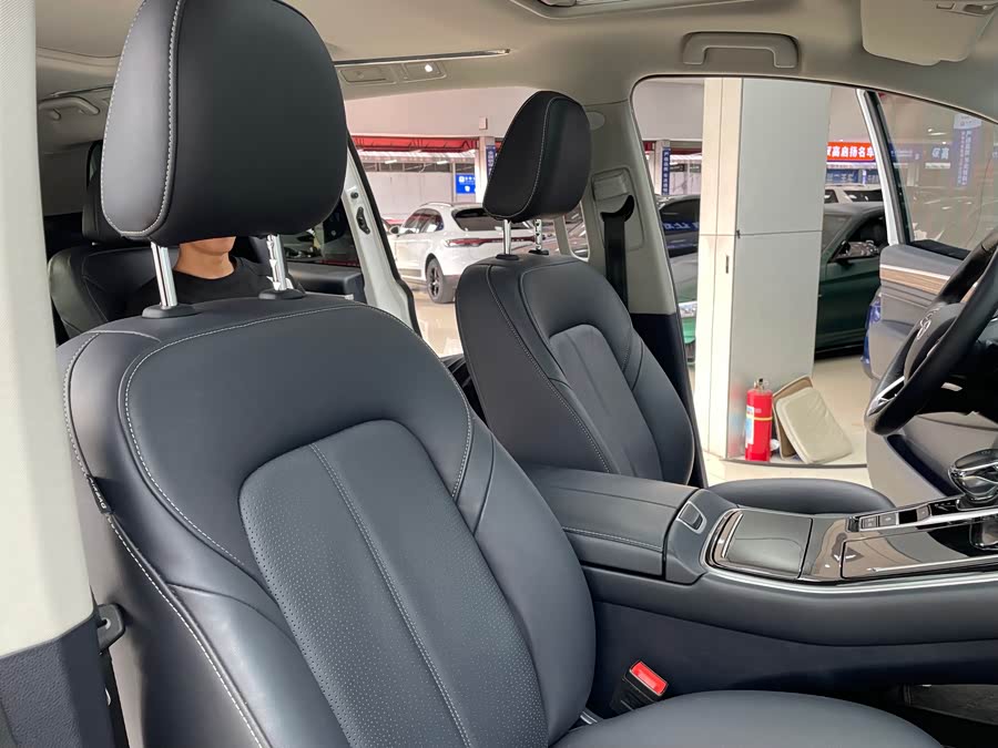 广汽传祺 传祺M8 2022 汽车图片 #17