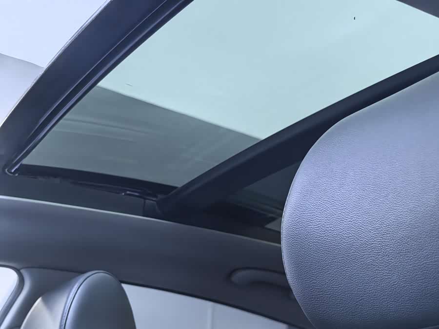 Hyundai Mistra 2014 #17 Hyundai Mistra 2014 car image #17