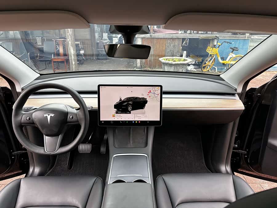 Tesla Model Y 2022 #17 Tesla Model Y 2022 car image #17