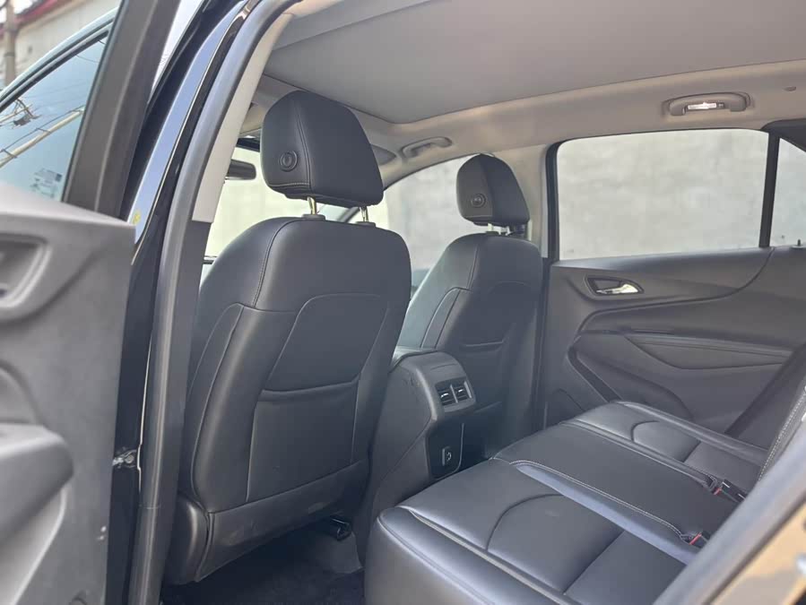 Chevrolet Equinox 2020 #17 Chevrolet Equinox 2020 car image #17