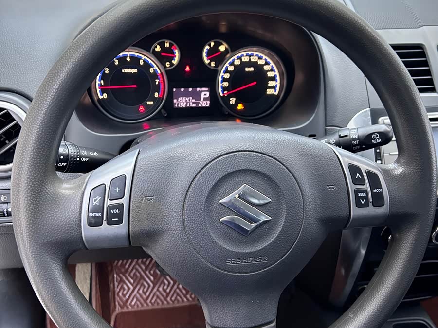 铃木 天语 SX4 2013 汽车图片 #17