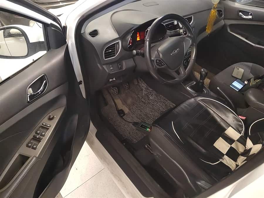 Chery Arrizo 3 2014 car image #17