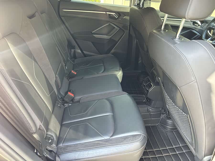 Audi Q3 Sportback 2020 car image #17