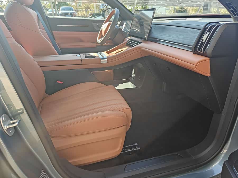 Jetour X70L صورة سيارة #17