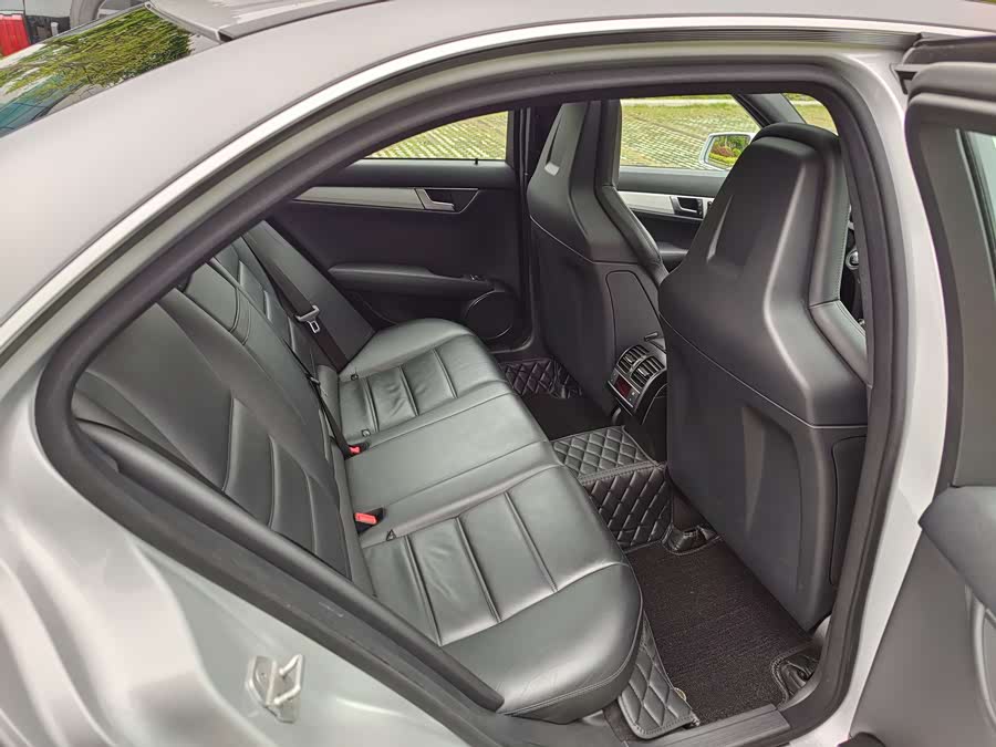 Mercedes-Benz C AMG 2013 imagem de carro #17