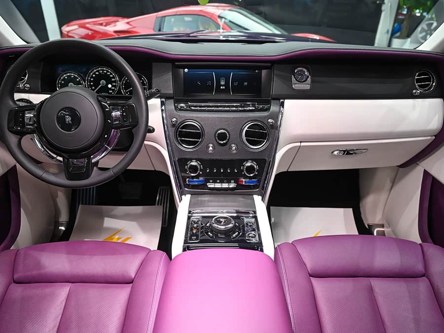 劳斯莱斯 库里南 2022 汽车图片 #17