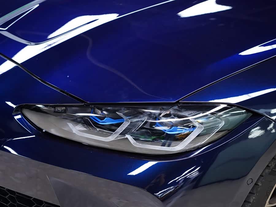 BMW M4 2024 immagine di auto #17