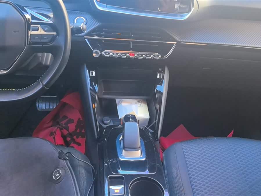 标致 标致e2008 2021 汽车图片 #17