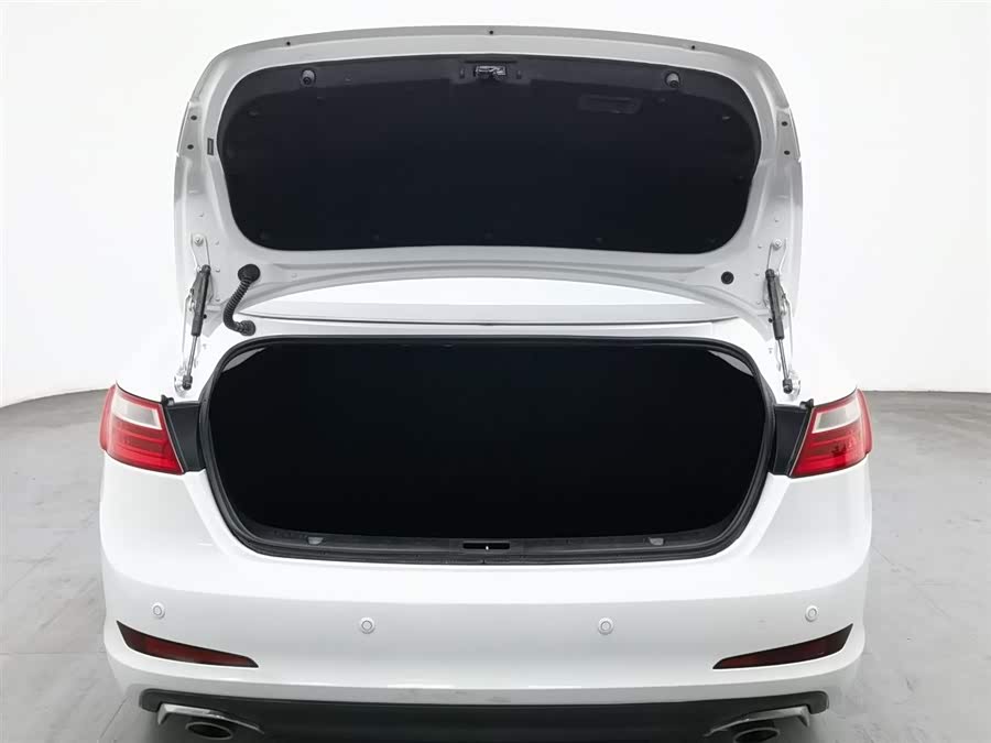 奔腾 奔腾B70 2015 汽车图片 #17