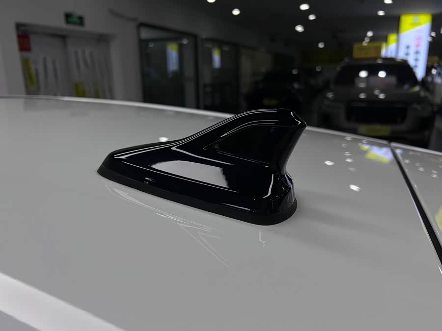 Volkswagen Golf 2022 car image #17