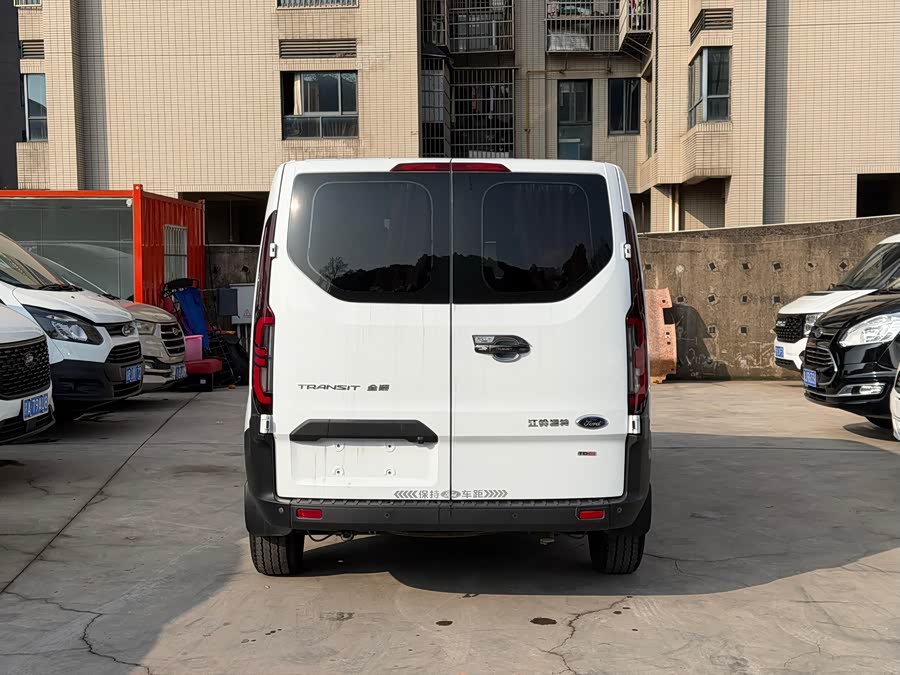 Ford Transit 2019 imagen de coche #17