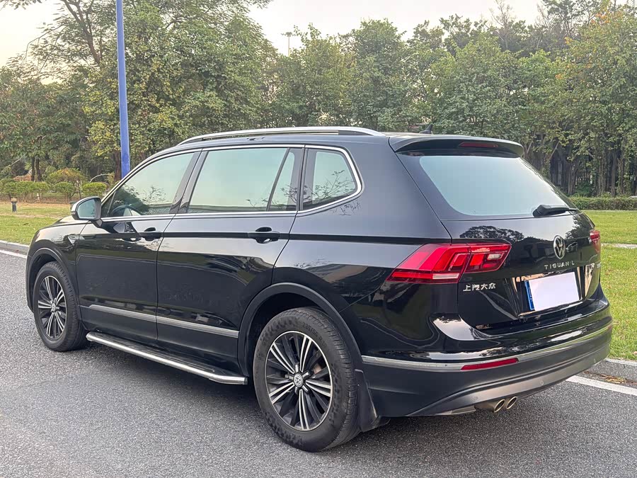 Volkswagen Tiguan L 2020 #17 Volkswagen Tiguan L 2020 car image #17