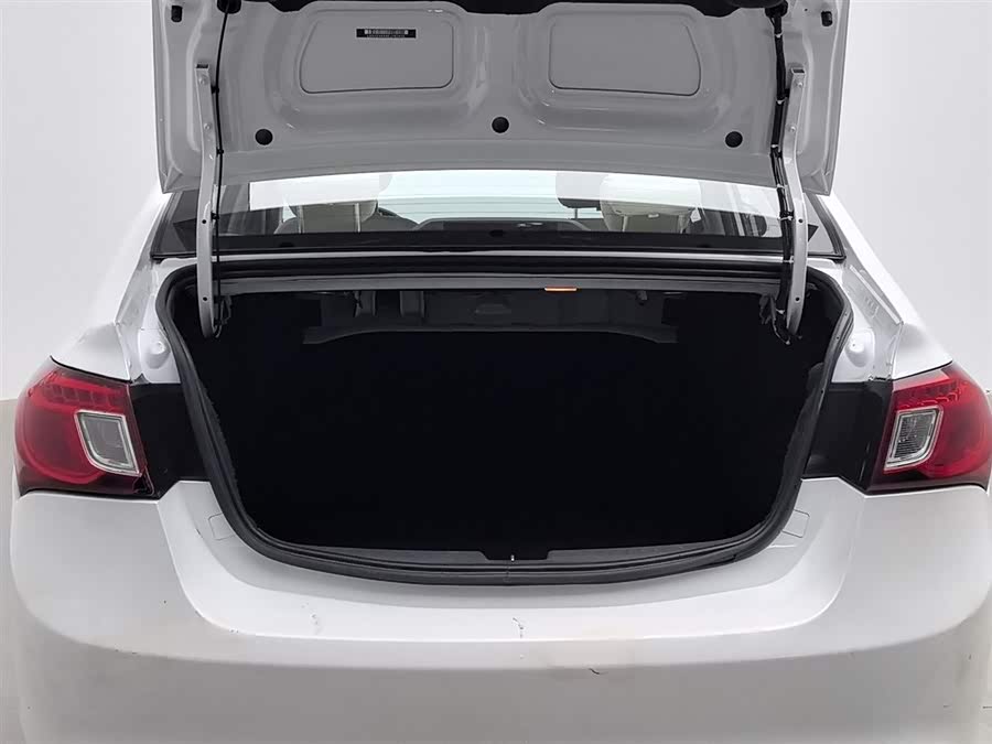 Changan Alsvin V5 2014 #17 Changan Alsvin V5 2014 car image #17