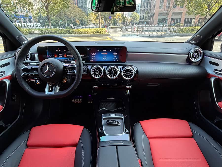 Mercedes-Benz A AMG 2024 #17 Mercedes-Benz A AMG 2024 صورة سيارة #17