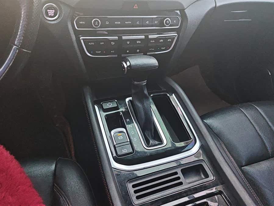 GAC Trumpchi GS7 2018 #17 GAC Trumpchi GS7 2018 car image #17