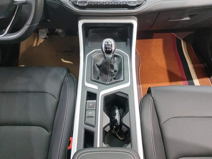 GEELY Vision X6 2021 car image #17