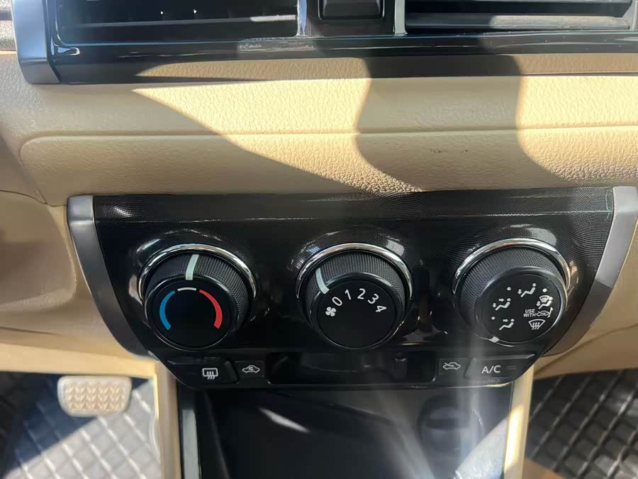 Toyota Vios 2014 immagine di auto #17