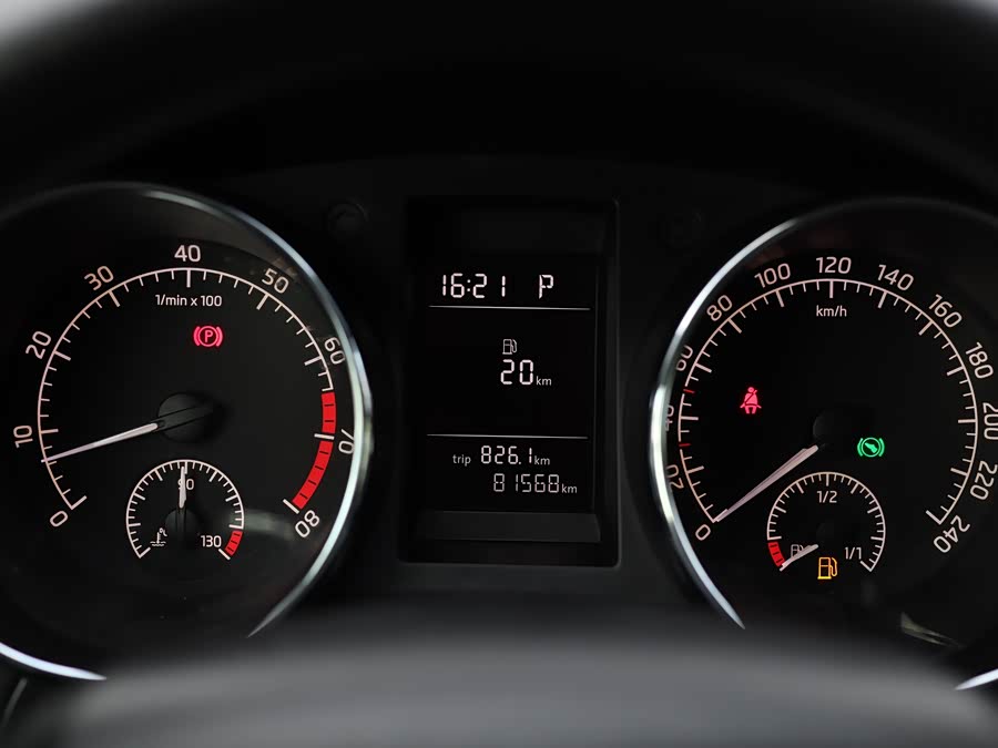 Skoda Yeti 2016 car image #17