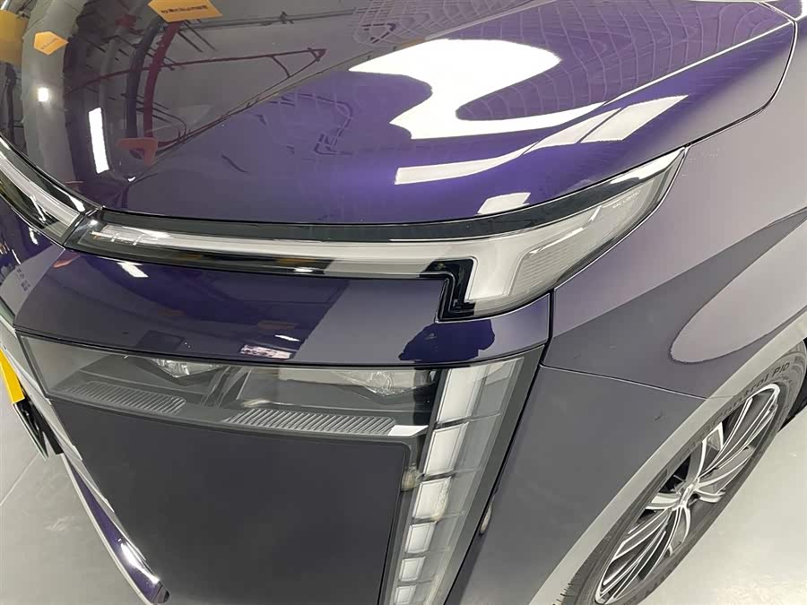 GAC Trumpchi E8 New Energy 2023 #17 GAC Trumpchi E8 New Energy 2023 car image #17