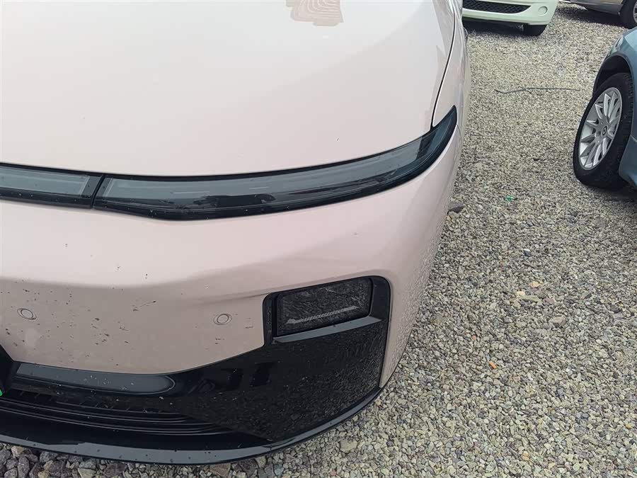 零跑汽车 零跑B01 2025 汽车图片 #17