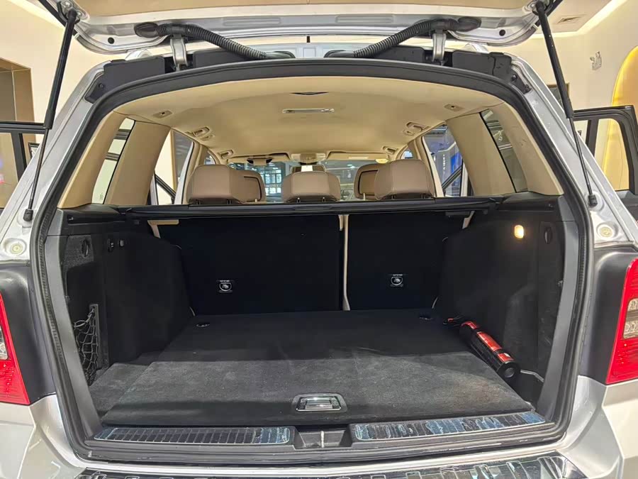 Mercedes-Benz GLK Class (Imported) 2011 immagine di auto #17