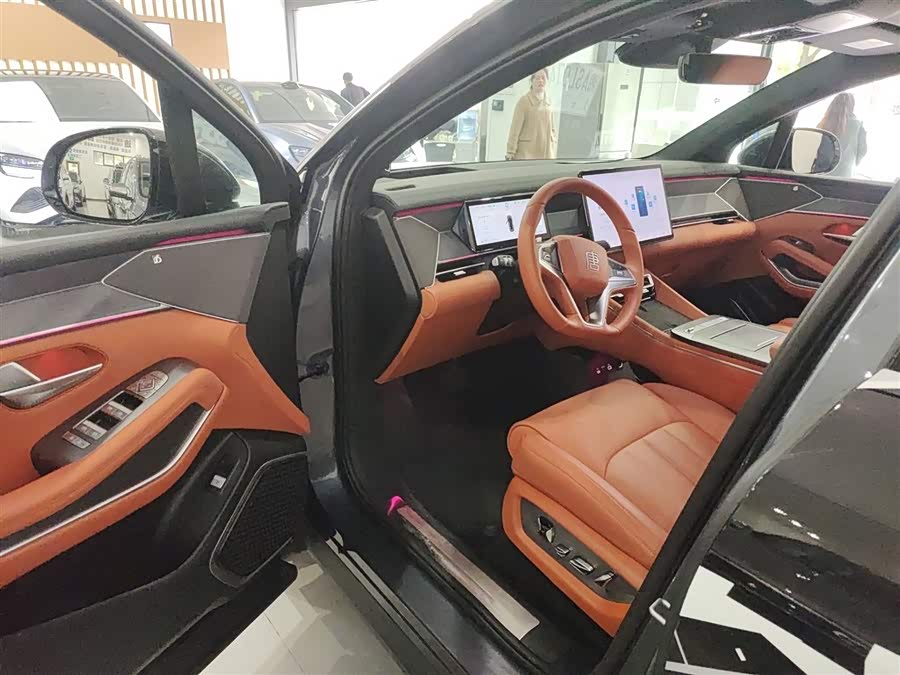 BYD Tang L 2025 car image #17