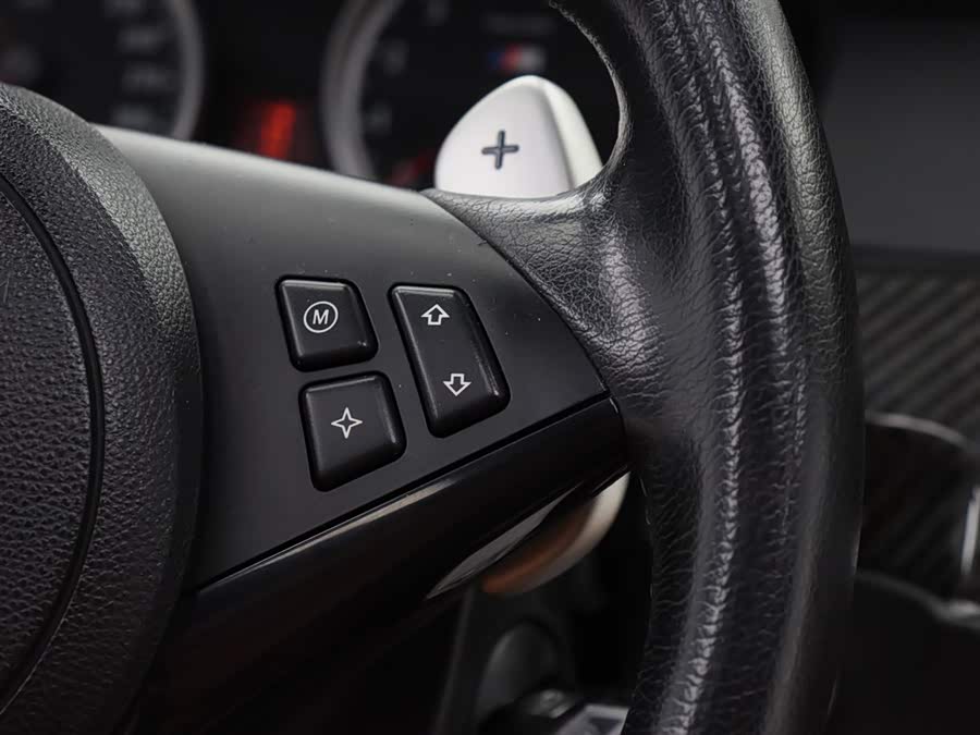 BMW M5 2006 car image #17