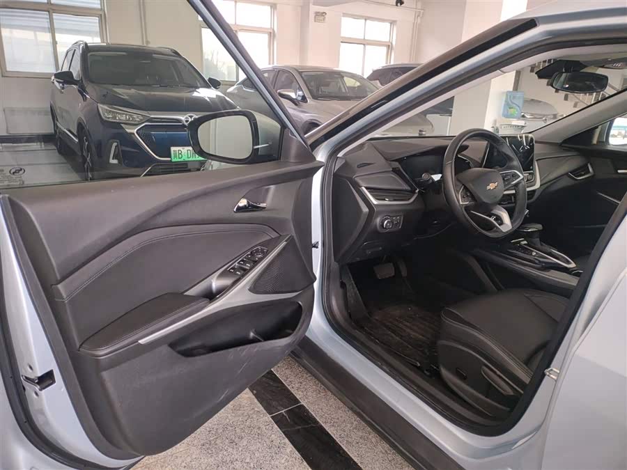 Chevrolet Charm 2021 car image #17